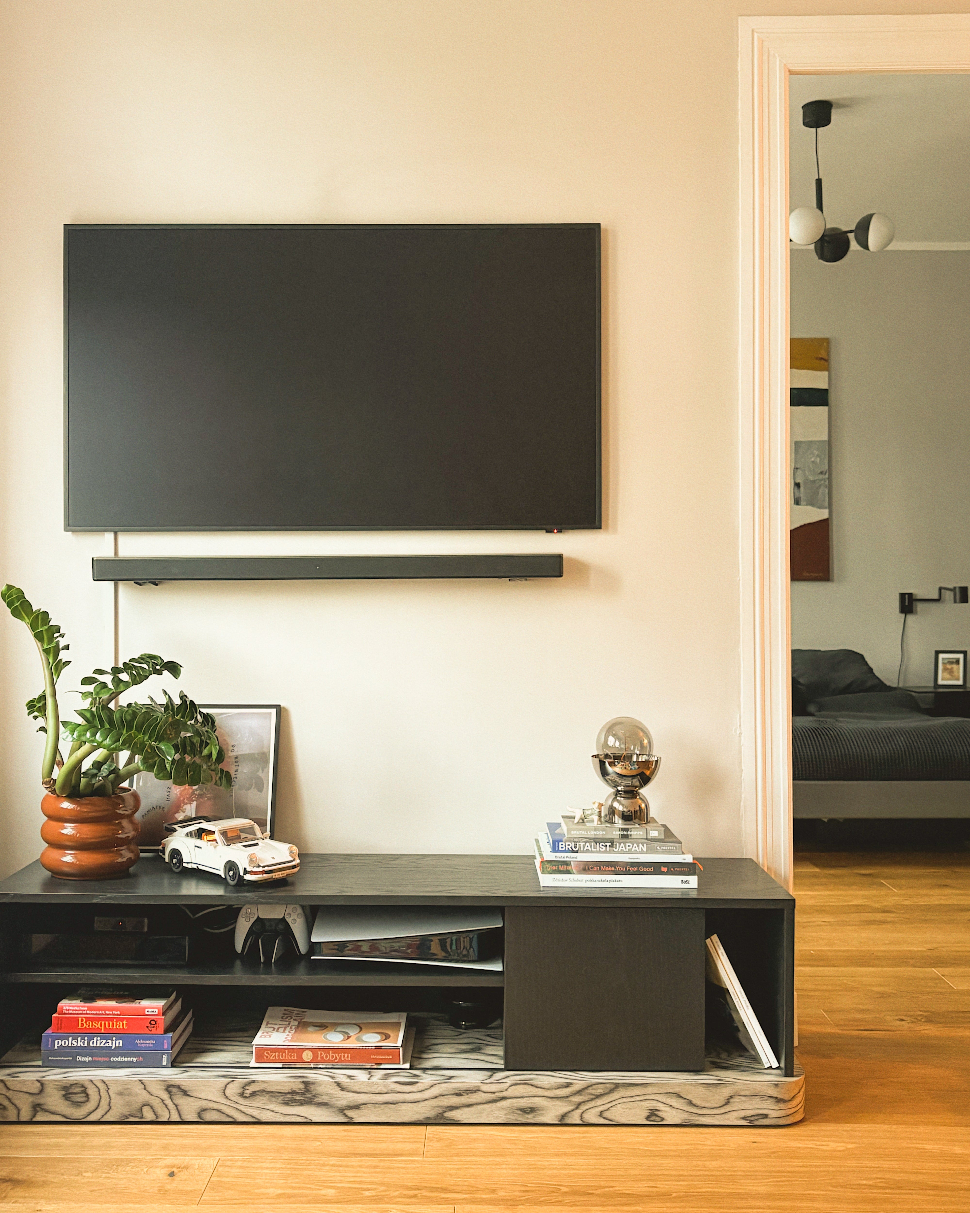 Bas Sottsass TV Stand