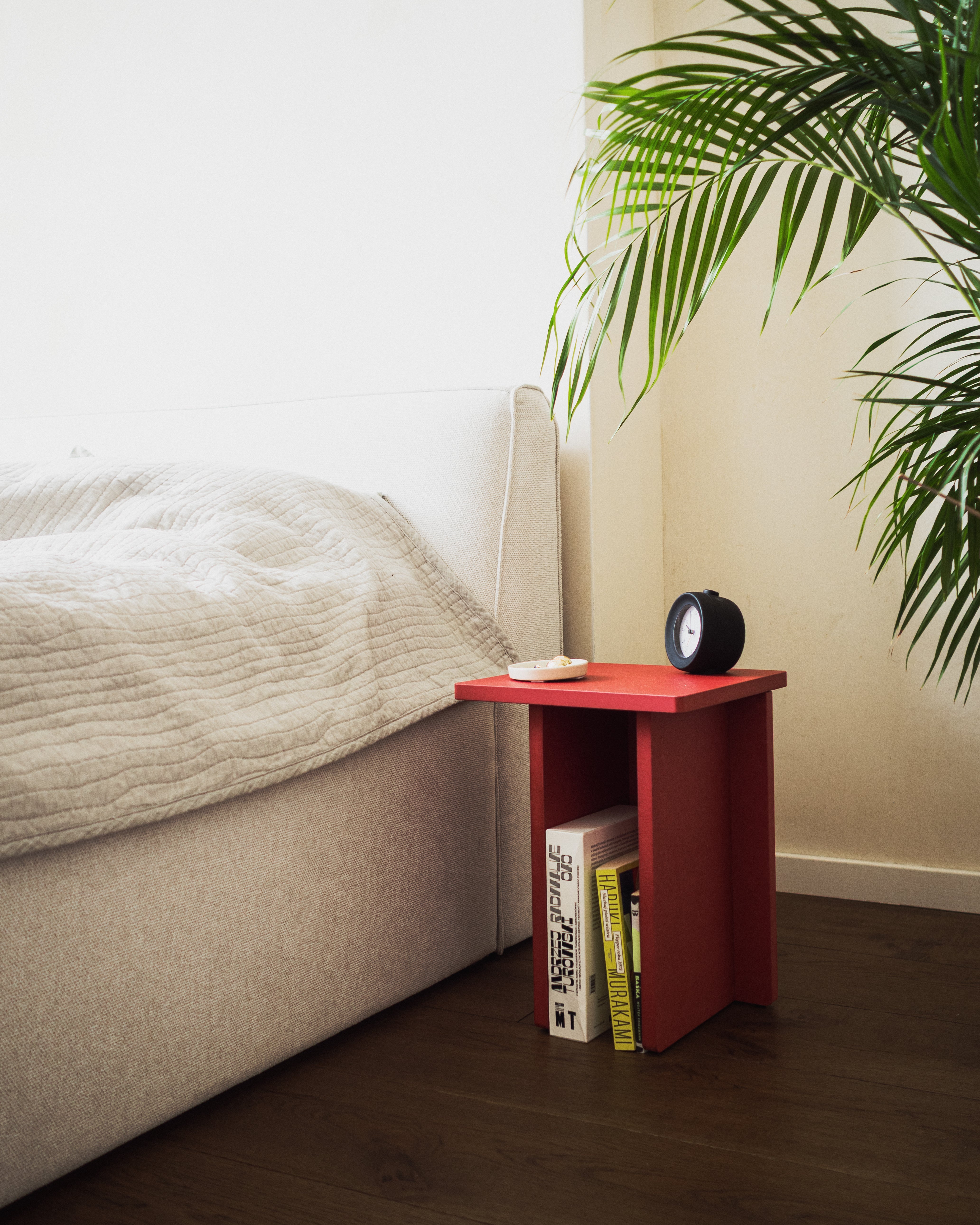 Kyo Side Table
