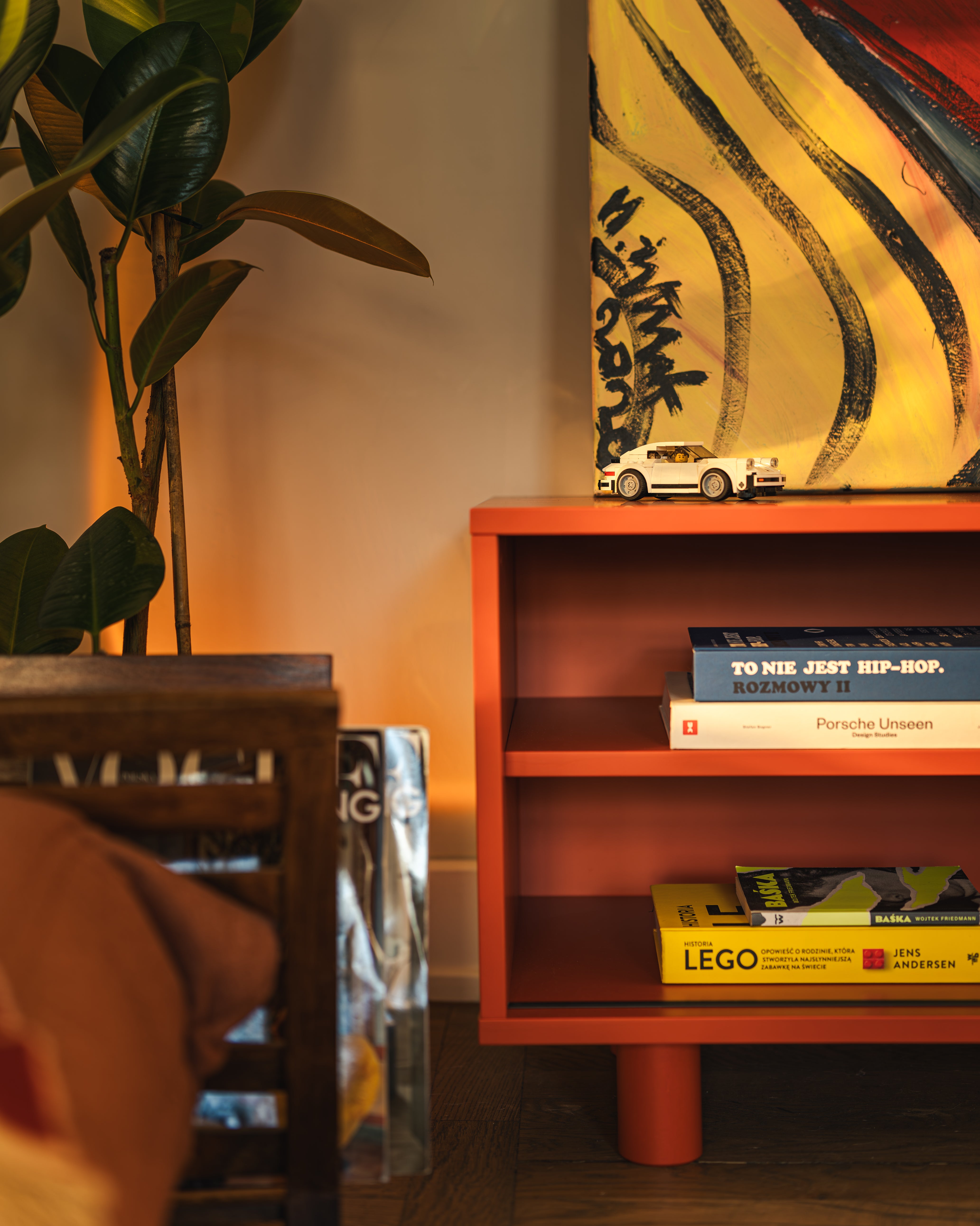 Pop TV Stand