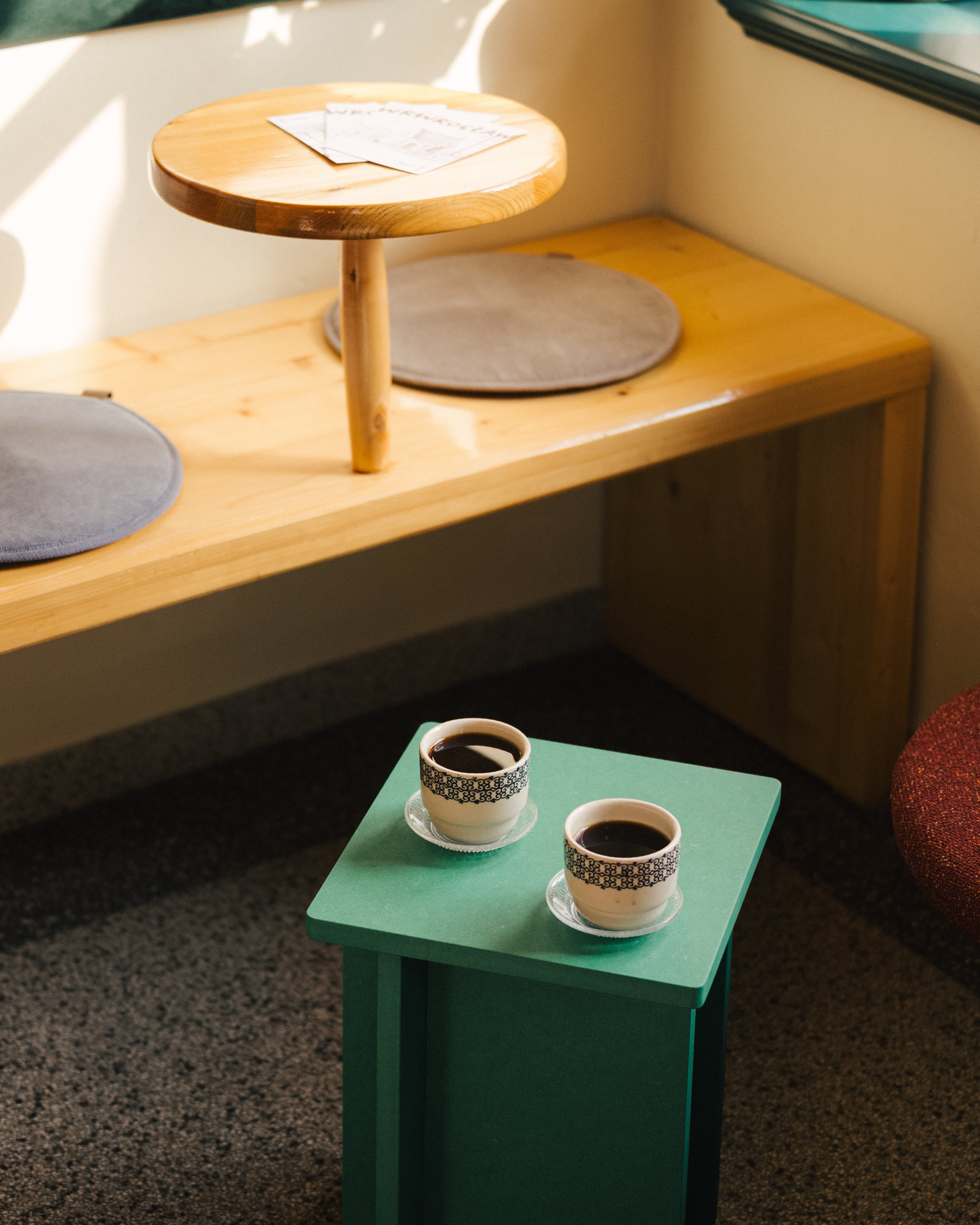Kyo Side Table