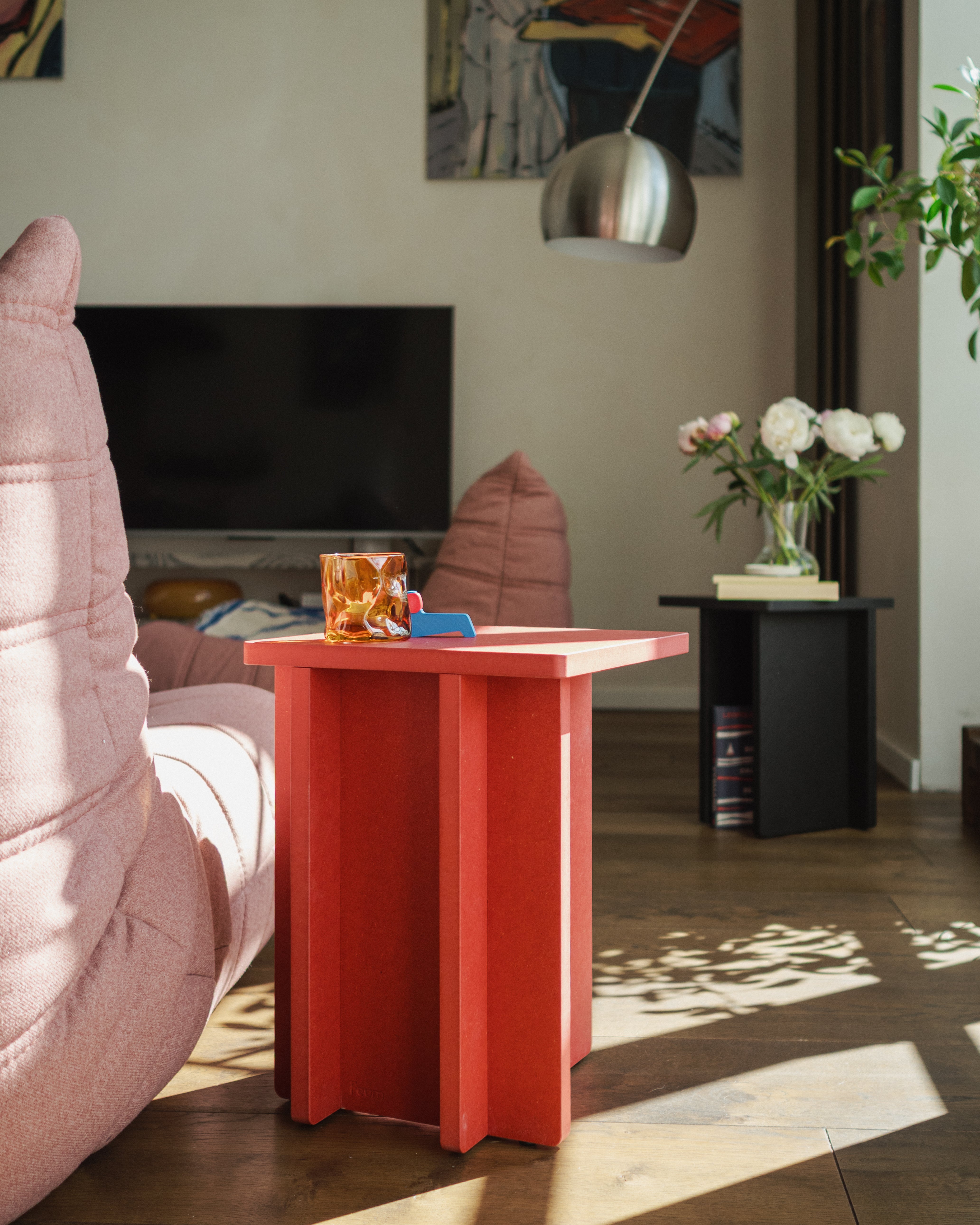 Kyo Side Table